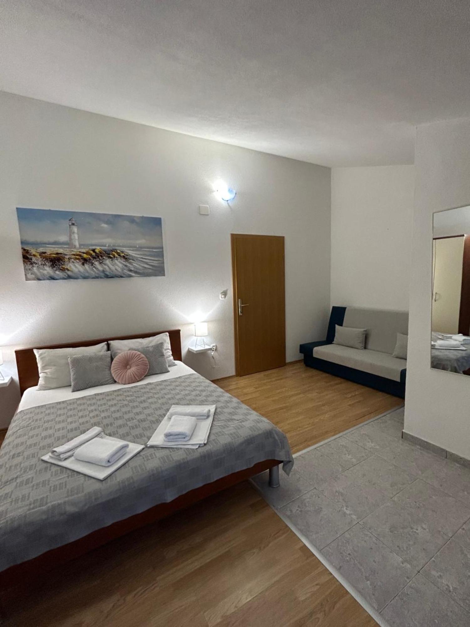 The Blue House Apartment *